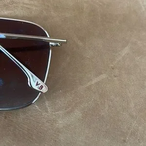 Victoria Beckham Geometric Navigator w/ Zeiss Gradient Lens. New Victoria Beckham Geometric Navigator w/ Zeiss Gradient Lens  main image 4